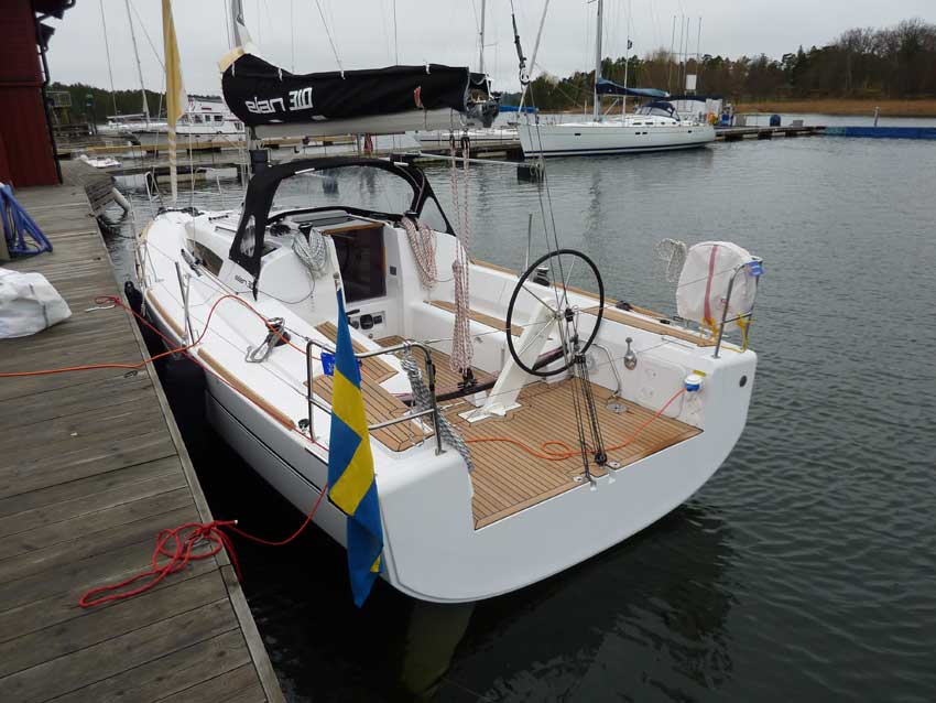 Elan310_1